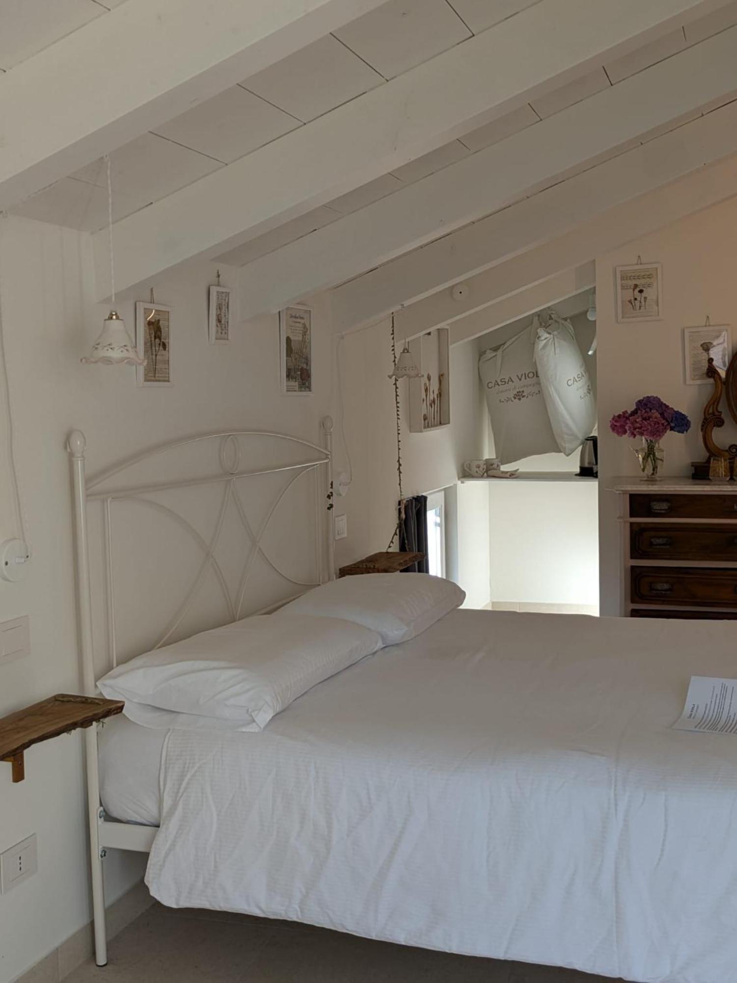 Casa Viola Bed And Breakfast Dimora Di Campagna Calice Ligure Luaran gambar